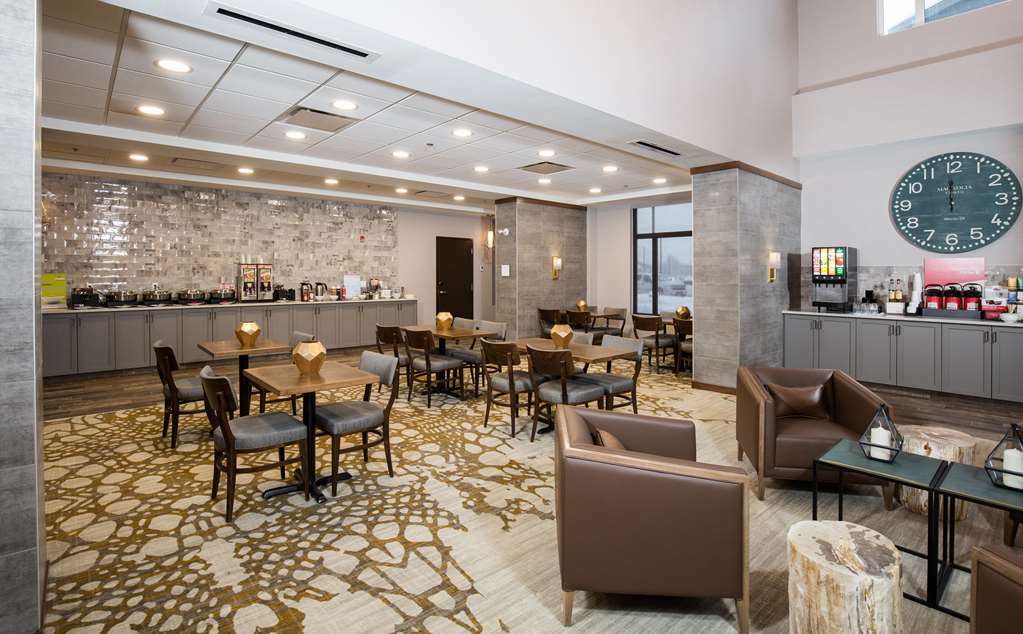 Pomeroy Hotel Fort Mcmurray Ruang foto